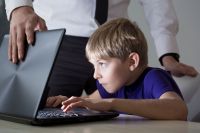 Как действовать, если кто-то присылает угрозы онлайн или пытается вовлечь ребенка в противоправную деятельность?