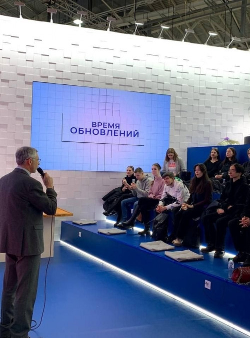  На неделе российской науки на стенде Самарской области состоялись лекции и мастер-классы, посвященные актуальные вопросам науки